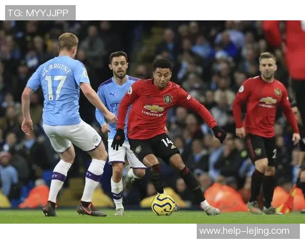 自由足球中的抢断与拦截技巧解析提升防守能力的关键要素