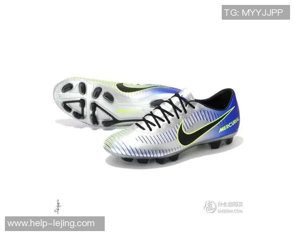 选择合适的足球鞋对提升球技和保护双脚的重要性分析